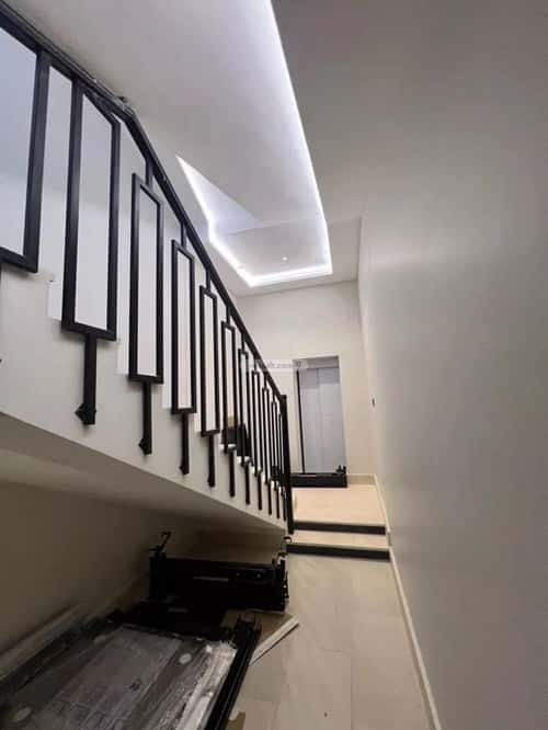 دور 318 متر مربع ب 4 غرف قرطبة، شرق الرياض، الرياض