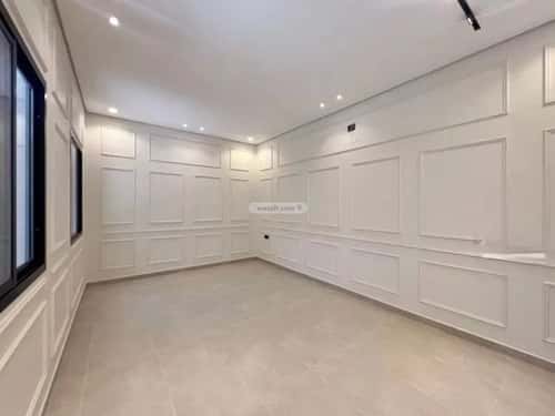 Floor 246 SQM with 5 Bedrooms Al-Janadriyah, East Riyadh, Riyadh