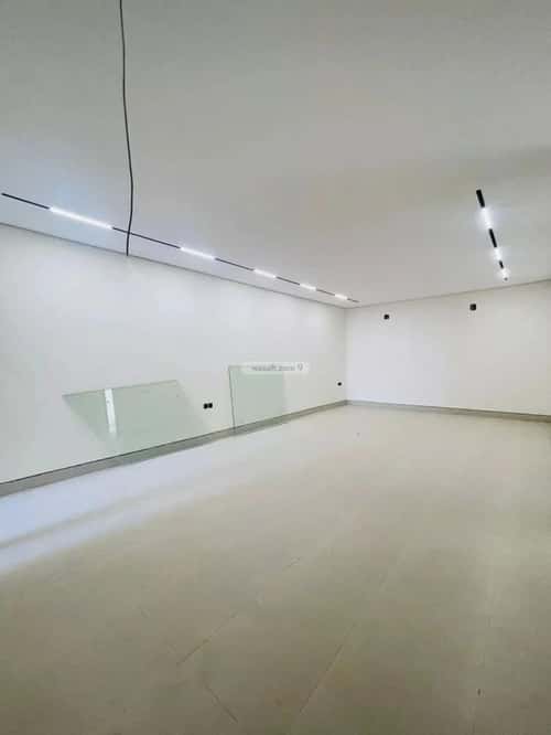 فيلا 259 متر مربع شمالية على شارع 15م اليرموك، شرق الرياض، الرياض