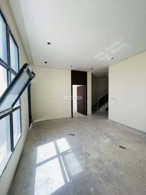 فيلا 228 متر مربع شمالية على شارع 20م المعيزيلة، شرق الرياض، الرياض