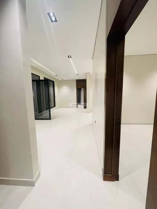 Floor 141 SQM with 3 Bedrooms Al-Muanisiyah, East Riyadh, Riyadh