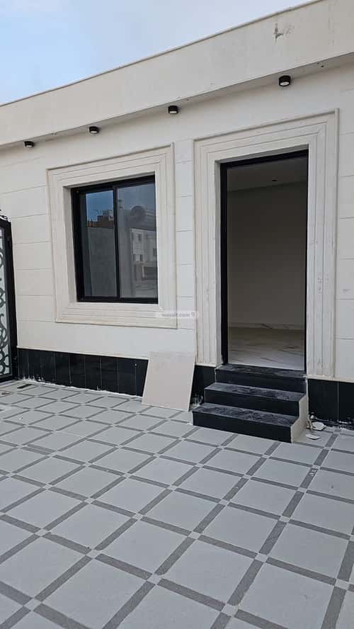 Villa 300 SQM Facing East on 20m Width Street Al-Jubail, Jubail
