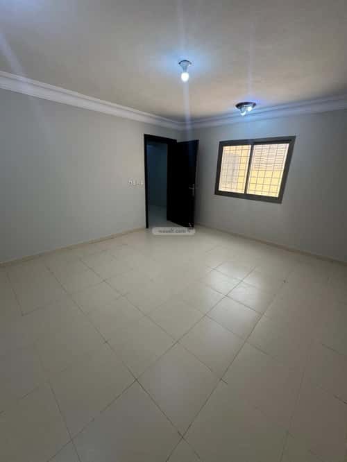 Apartment with 4 Bedrooms Al Safa, Aldammam