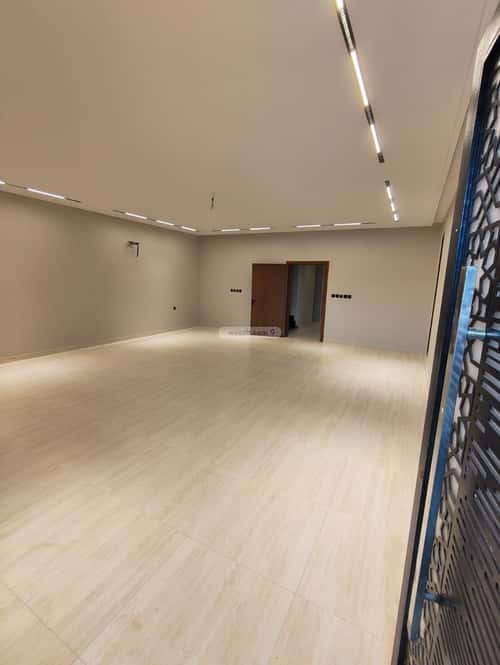 Villa 300 SQM Facing North on 15m Width Street Al Rahmanyah, East Jeddah, Jeddah