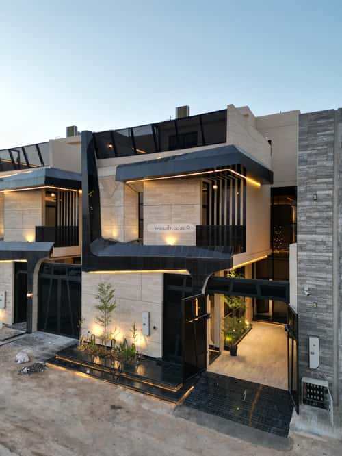 Villa 319 SQM Facing South on 15m Width Street Al-Mahdiyah, West Riyadh, Riyadh