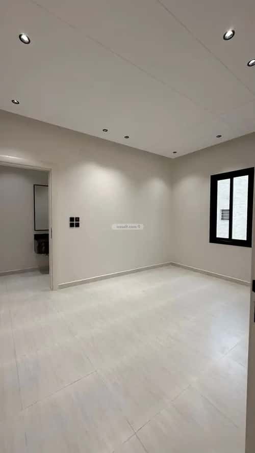 Floor 303 SQM with 7 Bedrooms Al Safa, Jazan