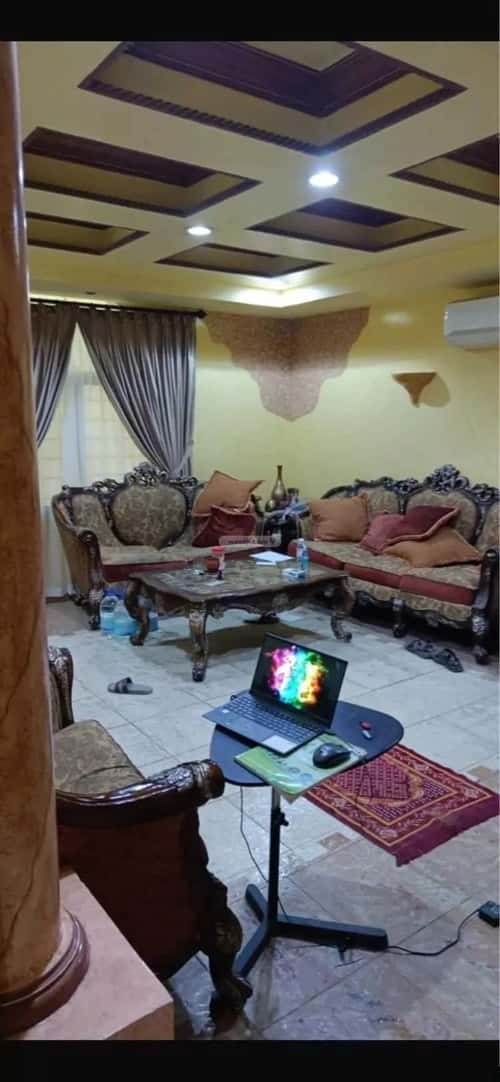 فيلا 312 متر مربع شمالية على شارع 15م السعادة، شرق الرياض، الرياض