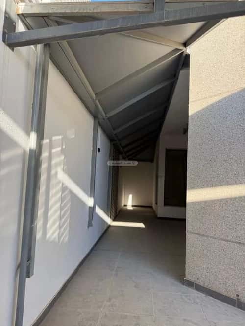 فيلا 5 غرف في العارض