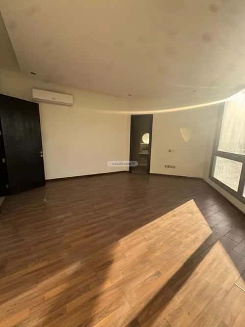 Villa 225 SQM Facing East with 5 Bedrooms Al-Arid, North Riyadh, Riyadh