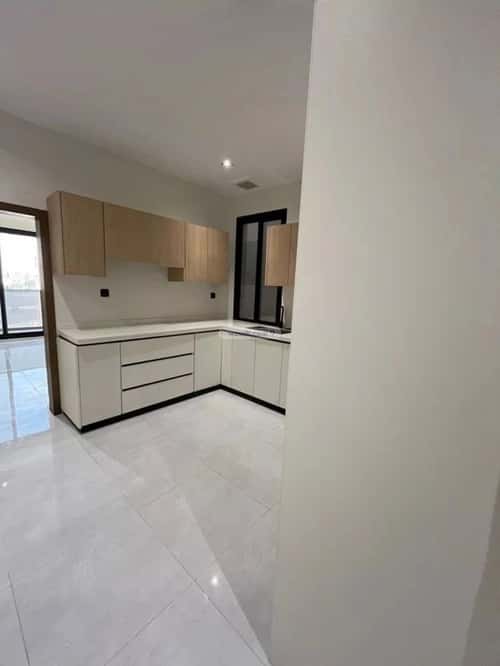 Apartment with 3 Bedrooms Al Hammraa, Khobar