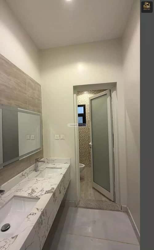 فيلا 360 متر مربع غربية على شارع 20م اللؤلؤ، الخبر