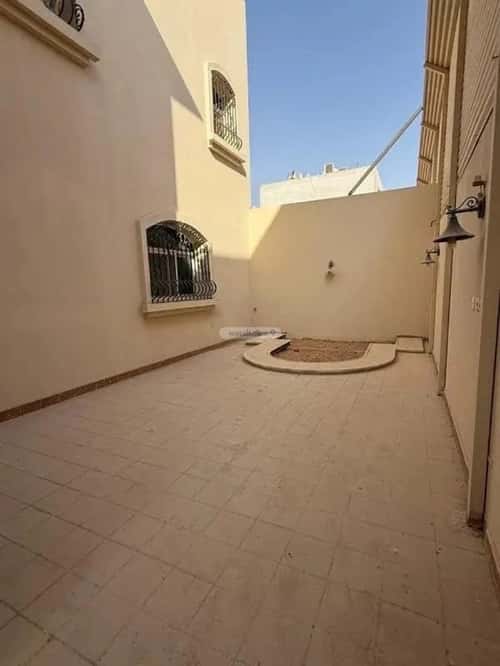 فيلا 729 متر مربع شمالية على شارع 20م الشهداء، شرق الرياض، الرياض