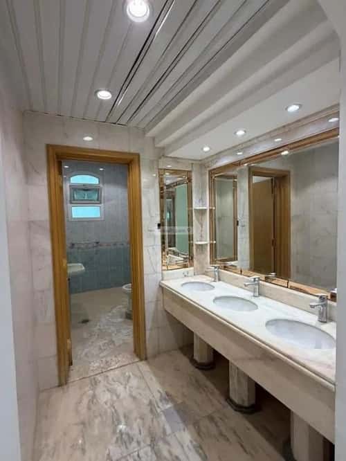 فيلا 729 متر مربع واجهة شمالية ب 7 غرف الشهداء، شرق الرياض، الرياض