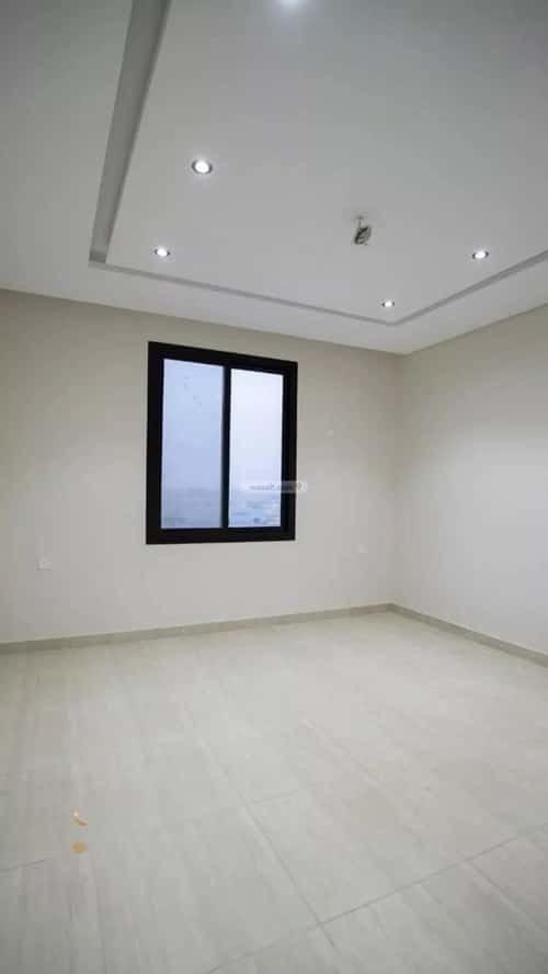 شقة 5 غرف في الريان