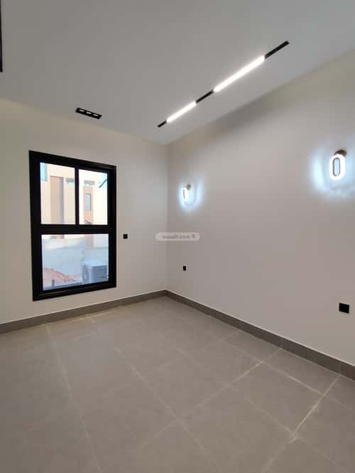 4 bedroom floor in Al Munsiyah