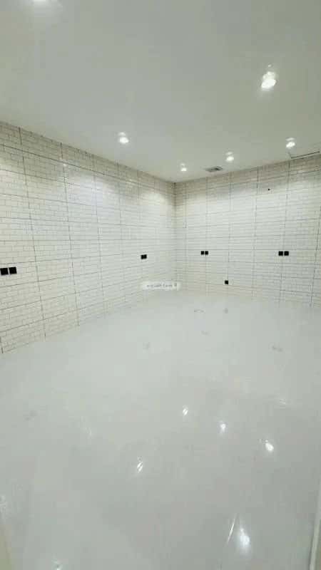 Villa 250 SQM Facing West on 15m Width Street Al Swaryee, North Jeddah, Jeddah