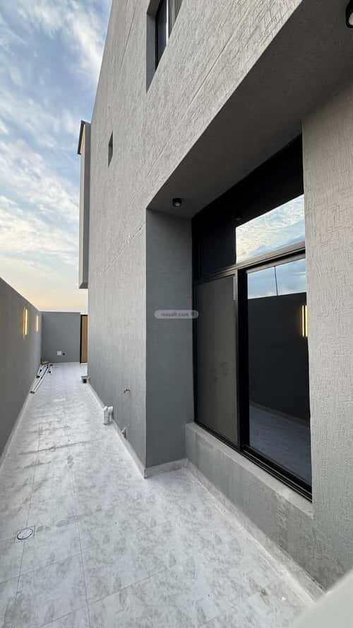 Villa 355 SQM Facing West on 40m Width Street Al Aqiq, Khobar