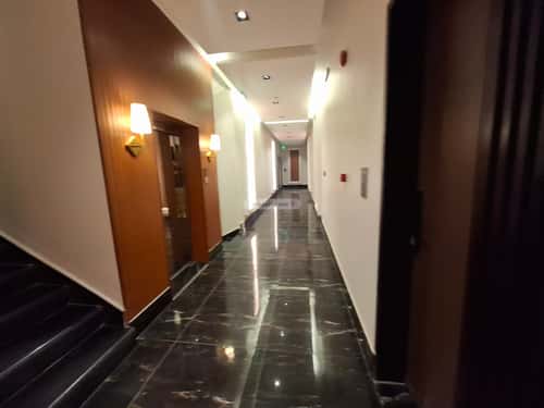 Apartment with 5 Bedrooms Al-Muanisiyah, East Riyadh, Riyadh