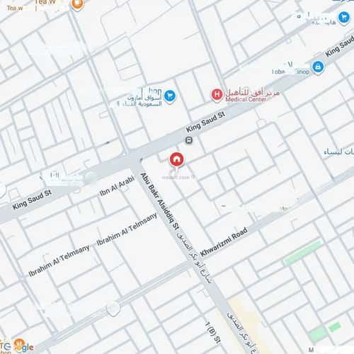 فيلا 357 متر مربع شمالية غربية على شارع 18م أحد، الدمام