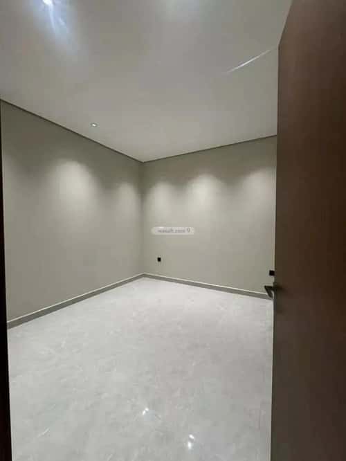 Villa 300 SQM Facing North West on 18m Width Street Uhod, Aldammam