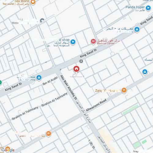 فيلا 300 متر مربع شمالية غربية على شارع 18م أحد، الدمام