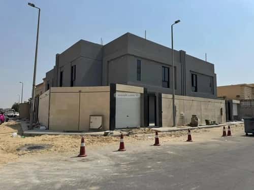 Villa 301 SQM Facing North West on 18m Width Street Uhod, Aldammam
