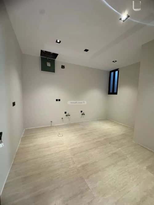 Floor 123 SQM with 4 Bedrooms Al-Janadriyah, East Riyadh, Riyadh