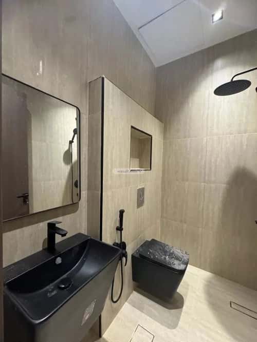 Floor 123 SQM with 4 Bedrooms Al-Janadriyah, East Riyadh, Riyadh