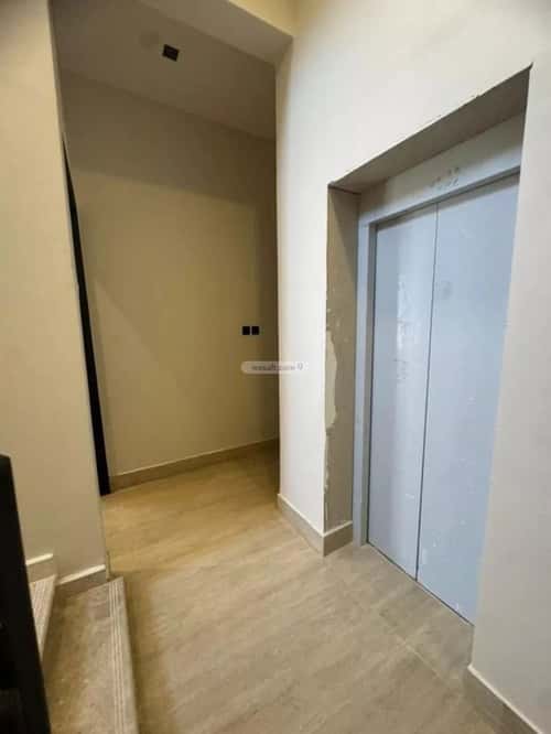 Floor 193 SQM with 4 Bedrooms Al-Janadriyah, East Riyadh, Riyadh