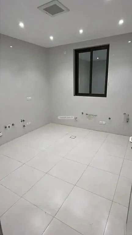 Apartment with 3 Bedrooms Al Buhayrah, Khobar