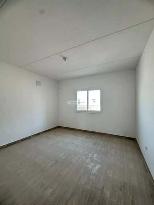 فيلا 250 متر مربع غربية على شارع 18م مطار الملك خالد الدولي، شمال الرياض، الرياض