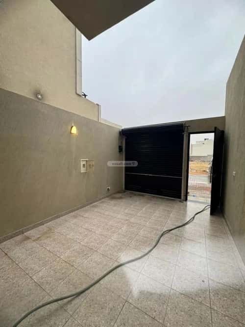 Floor 187 SQM with 4 Bedrooms Al-Arid, North Riyadh, Riyadh