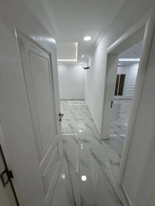 Apartment with 3 Bedrooms Al Hammraa, Khobar
