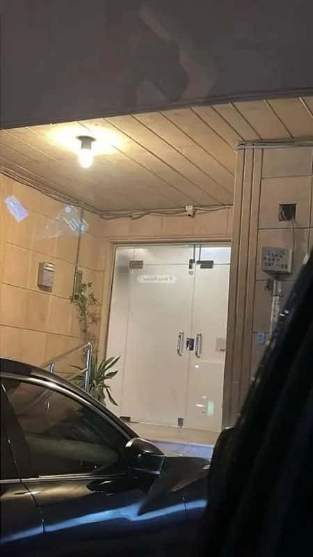 Apartment with 4 Bedrooms As-Sahafa, North Riyadh, Riyadh