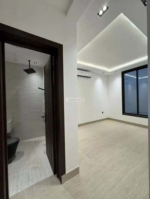 4 bedroom floor in Al Aridh
