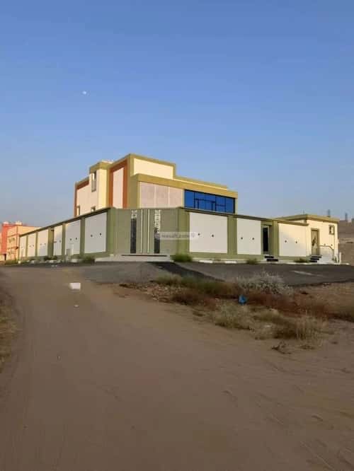 Floor 641 SQM with 7 Bedrooms Al-Wurud, Samith