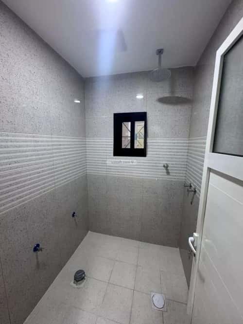 Apartment with 3 Bedrooms Al Mohammadiyah 1, Jazan