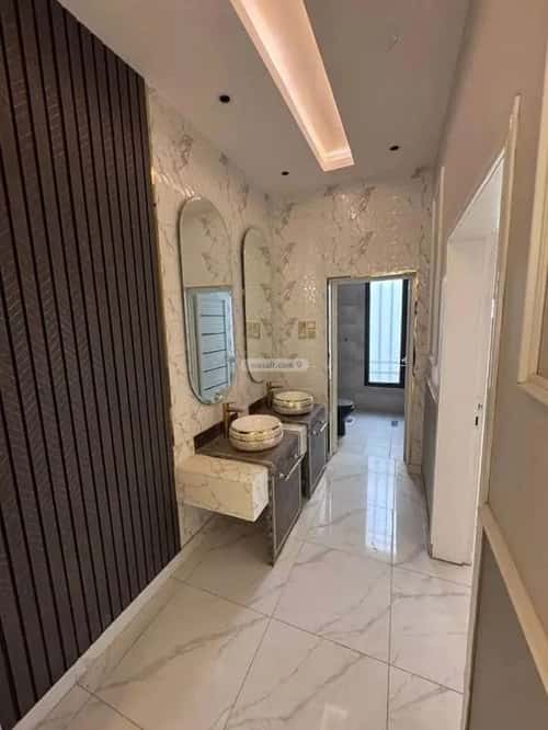 فيلا 640 متر مربع غربية على شارع 25م الزهور، صامطة