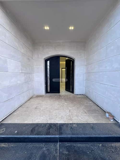 Villa 610 SQM Facing South on 30m Width Street Al-Iskan, Samith