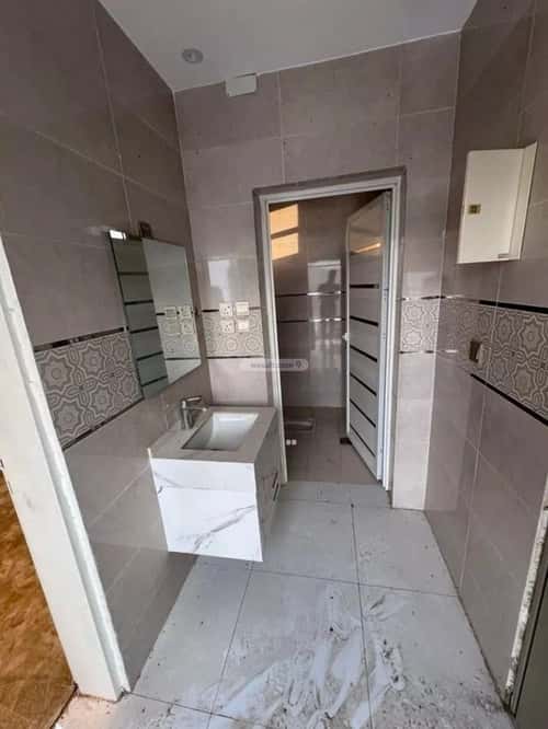 Floor 641 SQM with 7 Bedrooms Al-Wurud, Samith