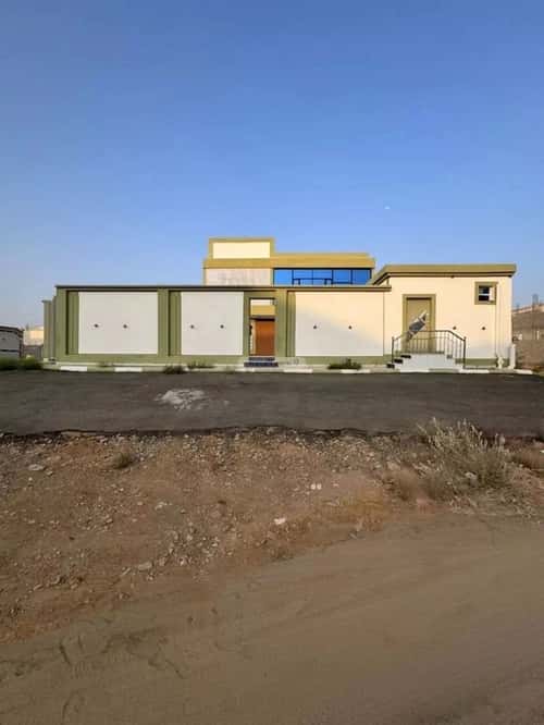 Floor 641 SQM with 7 Bedrooms Al-Wurud, Samith