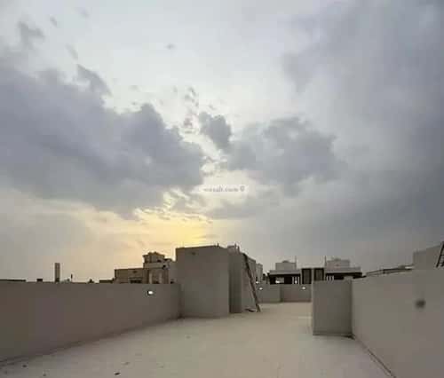 فيلا 310 متر مربع غربية على شارع 15م الوفاء، شرق جدة، جدة