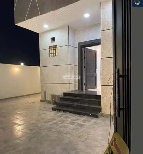 فيلا 208 متر مربع شرقية على شارع 15م القرينية، جنوب جدة، جدة