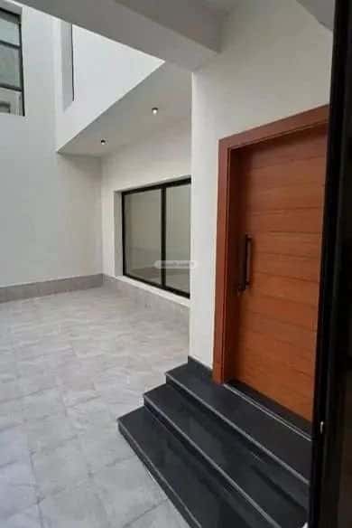 فيلا 312 متر مربع غربية على شارع 15م الزمرد، شمال جدة، جدة