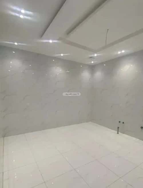 فيلا 275 متر مربع غربية على شارع 15م الياقوت، شمال جدة، جدة