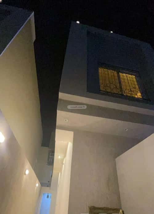 فيلا 312 متر مربع غربية على شارع 15م القرينية، جنوب جدة، جدة