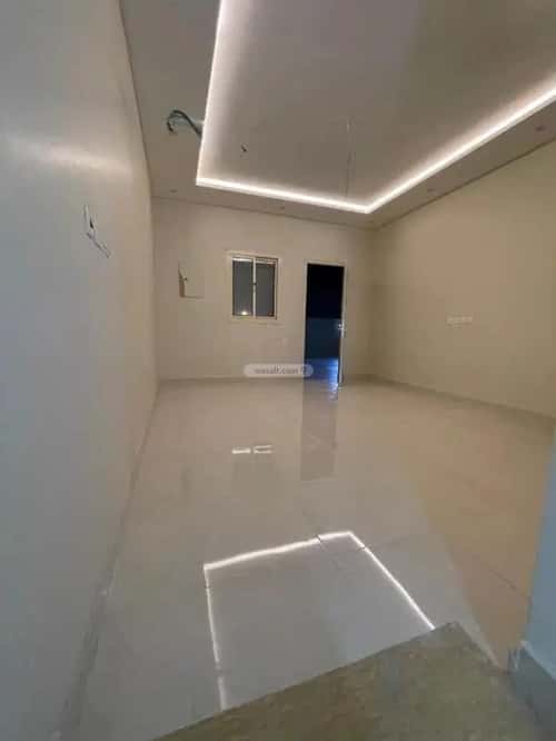 Villa 308 SQM Facing North on 15m Width Street Al Qryenah, South Jeddah, Jeddah