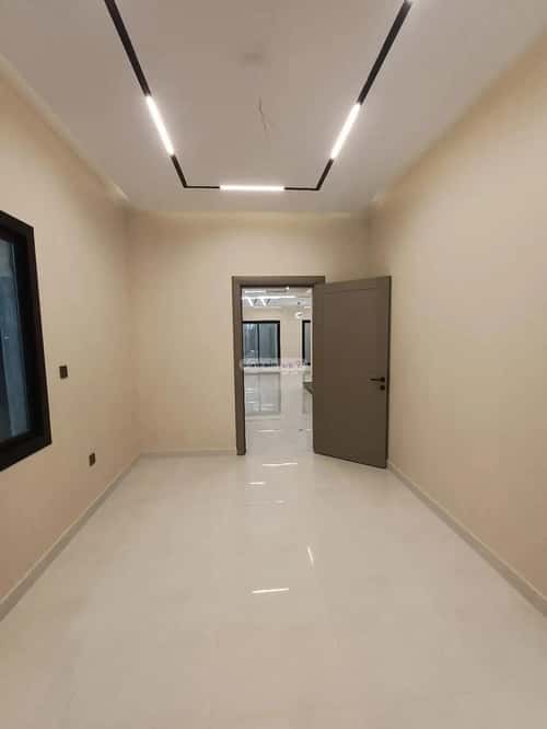 Villa 275 SQM Facing West on 15m Width Street Al Rahmanyah, East Jeddah, Jeddah