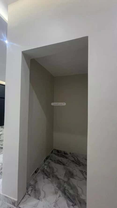 Villa 200 SQM Facing North on 15m Width Street Al Qryenah, South Jeddah, Jeddah