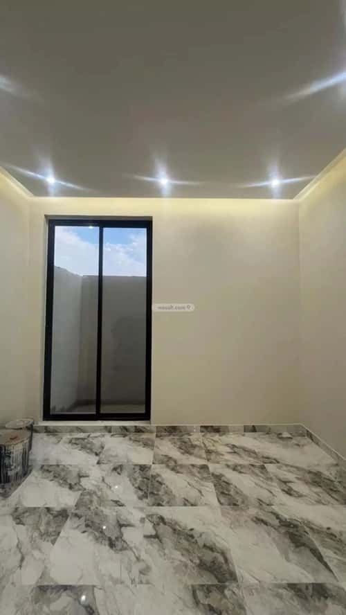 Villa 200 SQM Facing North on 15m Width Street Al Qryenah, South Jeddah, Jeddah